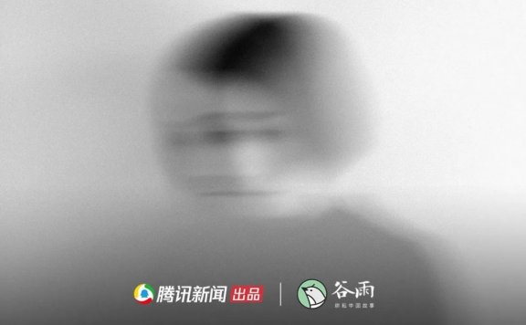 私拍女孩集体举报外国摄影师:我感觉他将xxx放入我体内